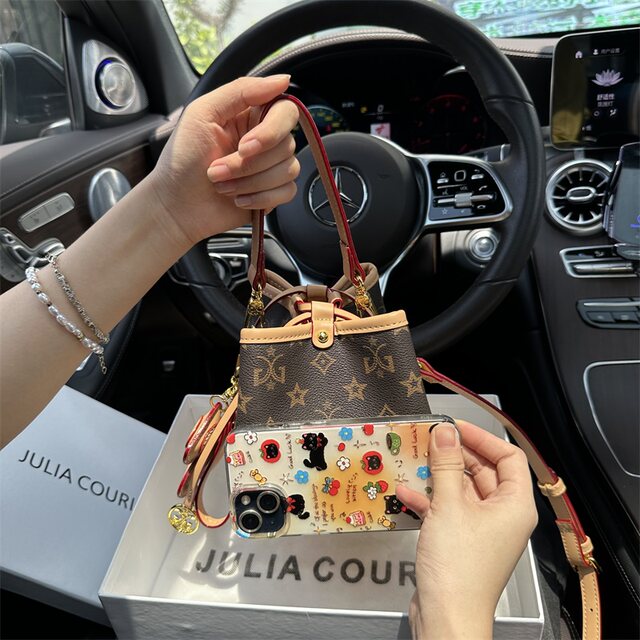 JULIA COURIER ພິມ bucket bag ສ່ວນຫຼຸດ