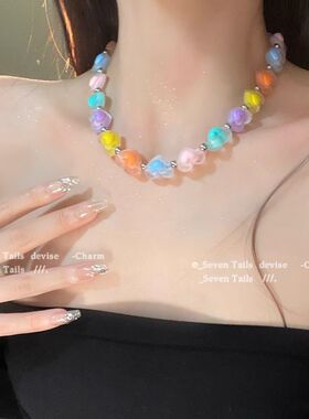 YH多巴胺女孩~彩色爱心项链女2026新款糖果色可爱小众设计感甜酷