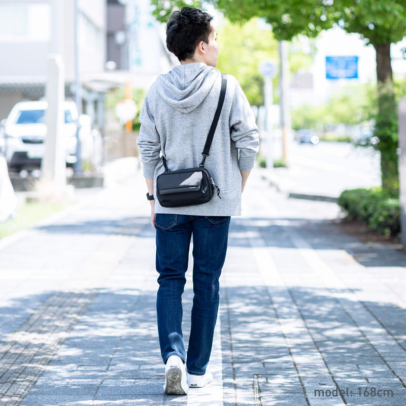 日本SANWA腰包胸包潮女百搭斜挎包男时尚休闲多功能手机包纯色,淘宝优惠券,粉丝福利购,淘宝优惠卷