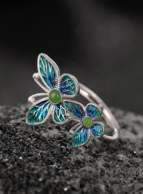 和田碧玉蝴蝶戒指新品限时优惠