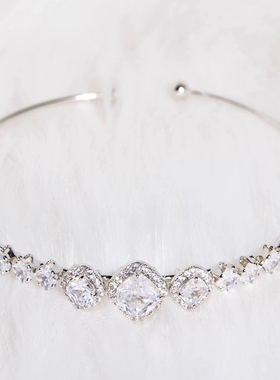 爆闪锆石半镯戴上超级高级感镀18K闪亮登场