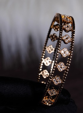 万花筒时尚镂空手镯镀18K玫瑰金不掉色