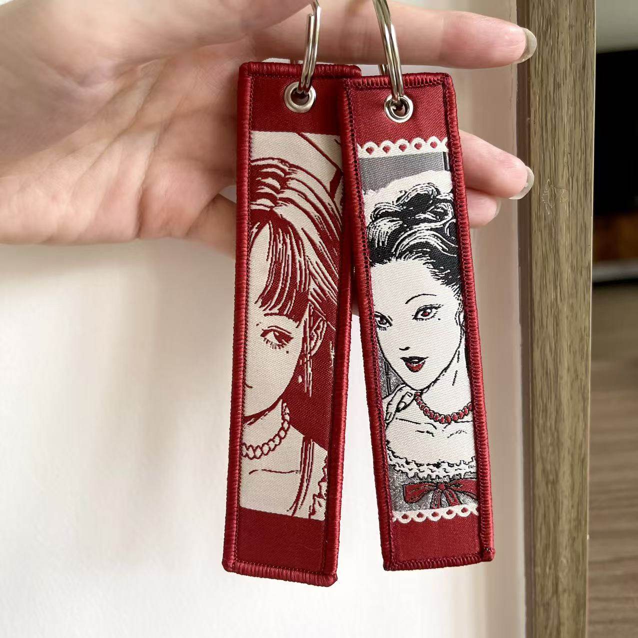 日本漫画伊藤润二富江小姐双面刺绣挂件 布艺钥匙扣配饰包包挂饰,淘宝优惠券,粉丝福利购,淘宝优惠卷