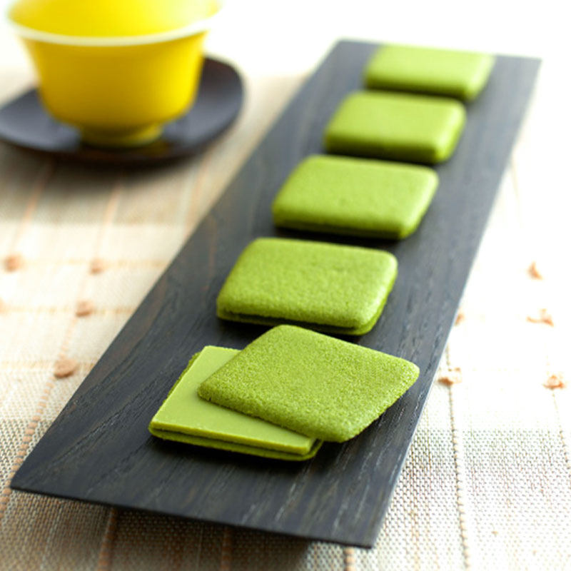 【现货刚到】日本进口伊藤久右衙门 宇治抹茶夹心饼干 礼盒装10枚 - 图0