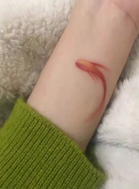 蓝色锦鲤纹身贴手腕小鱼