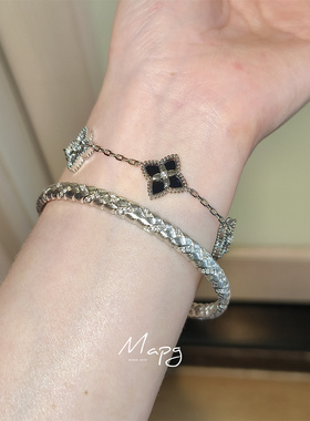 MAPG大牌感四叶草菱形黑色花镭射手链轻奢精致高级感2025新款手镯