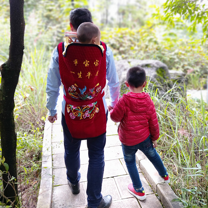 老式传统婴儿宝宝背扇贵州云南小孩前抱后背娃被巾春夏秋冬背带袋 - 图1