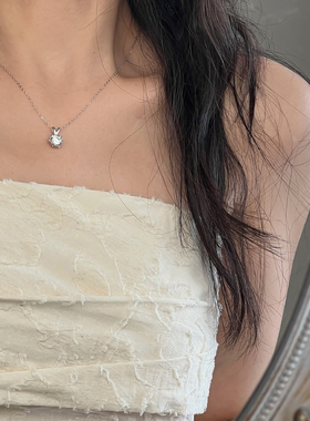 超闪！一克拉锆石雪花项链送女友