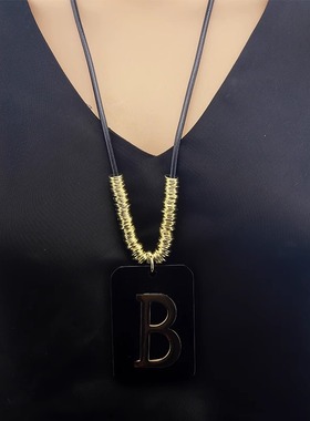 欧美风B字母吊坠挂链装饰项链女