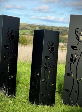 乡村风格做旧的铁艺灯罩玫瑰花立体柱子自然景观钢质路桩园林艺术