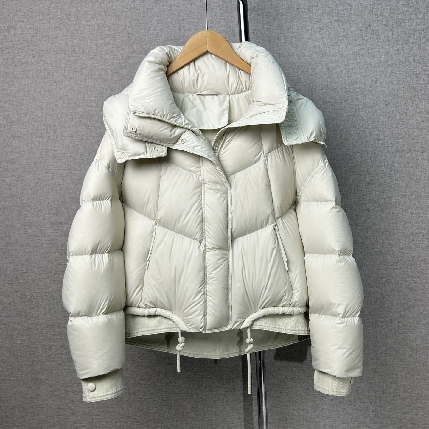 欧货牛仔拼接羽绒服女2025冬季新款韩版小个子90白鸭绒加厚短款潮