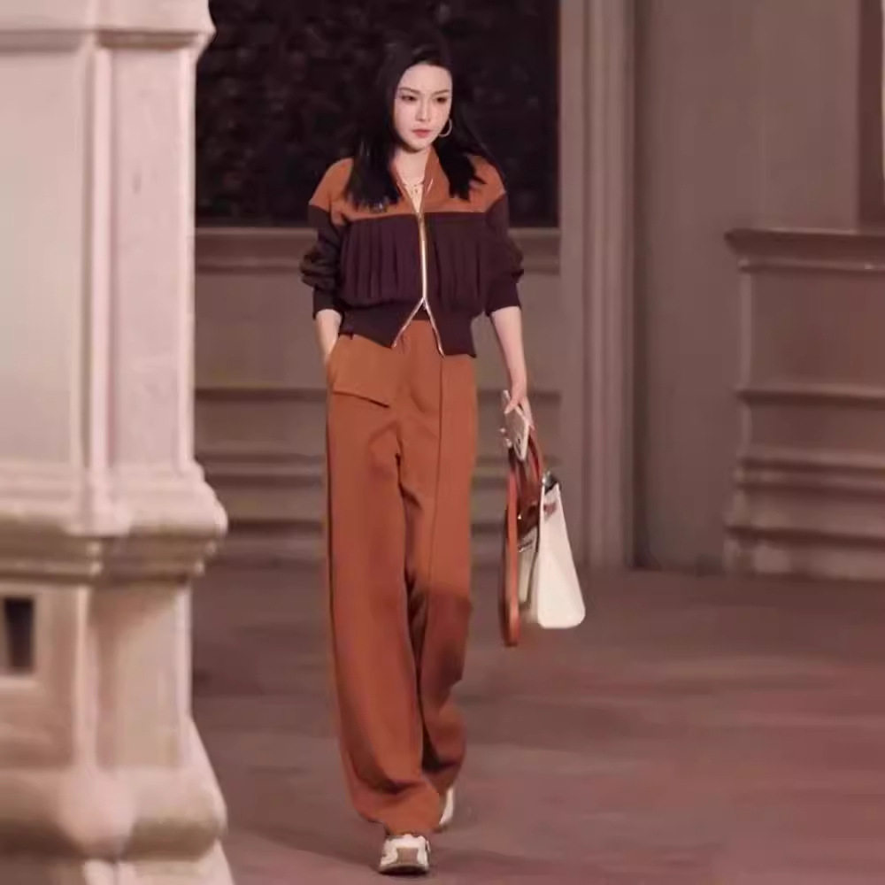 欧货休闲运动套装女秋季时尚感设计感港风卫衣两件套,淘宝优惠券,粉丝福利购,淘宝优惠卷