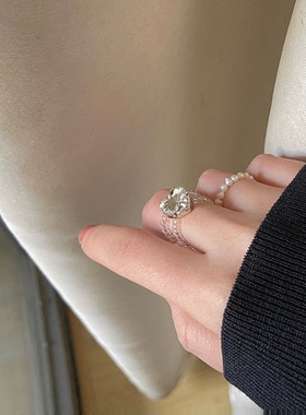 闪亮松紧带小众风串珠水晶戒指