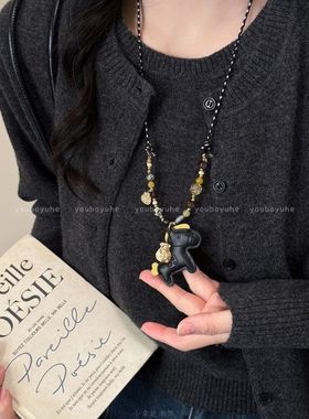 吉马送福~咖色皮质小马吊坠项链女复古编织绳长款毛衣链串珠配饰