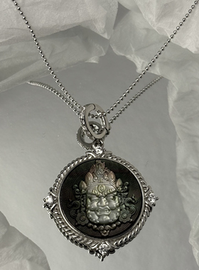 S925纯银贝雕黑蝶贝黄财神吊坠