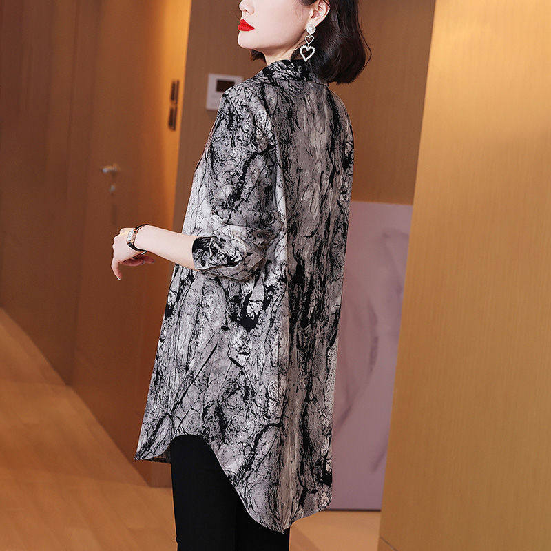 大码早秋新款衬衫女印花雪纺衫中长款宽松防晒衣胖mm减龄洋气上衣,淘宝优惠券,粉丝福利购,淘宝优惠卷