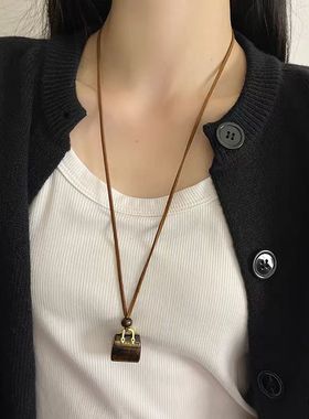 2025年新款虎眼石项链