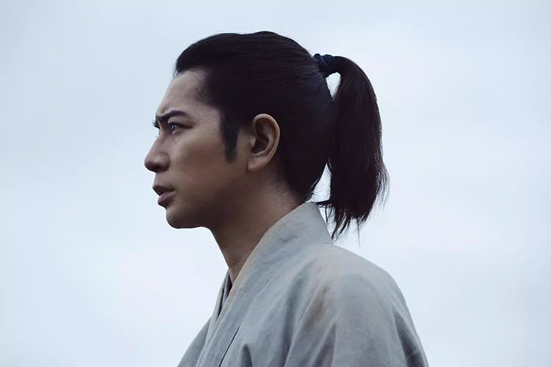 【现货】日文原版松本润写真集 JUN MATSUMOTO 20220830-20231026 THE RECORDS OF DAYS OF LIVING AS IEYASU KADOKAWA松本潤-图0