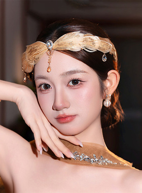 新款新娘头饰复古金羽毛水钻流苏发箍皇冠婚纱礼服敬酒服造型配饰