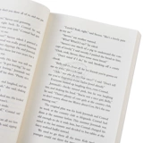 Предпродажный набор из 3 экземпляров оригинальной книги «Лето, которое я стала красивой». Оригинальная книга «Летом, когда я стала красивой». Оригинальная английская версия. Лето, когда я стала красивой. Оригинальная серия Михи. День, когда я стала красивой.