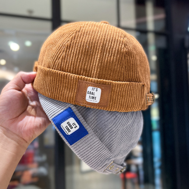 Japanese retro corduroy melon skin hat for men and women in autumn