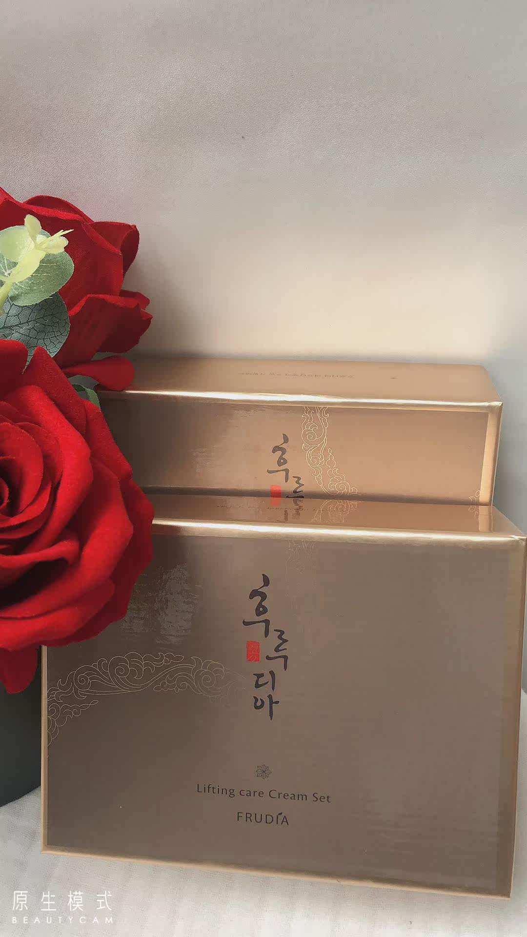  花一朵彩妆化妆水/爽肤水