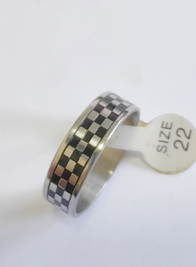 清仓处理  6mm宽 黑白间隔纹 不锈钢 戒指