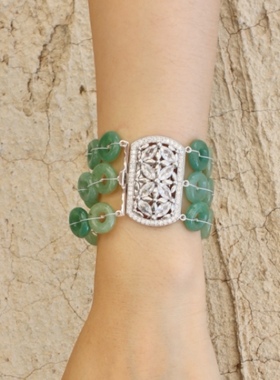 UNI优霓珠玉花窗手镯原创设计简约复古新中式手链