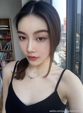 现货#kiko1系2系法国官网 豆沙色限量黑管口红唇膏106 107 118