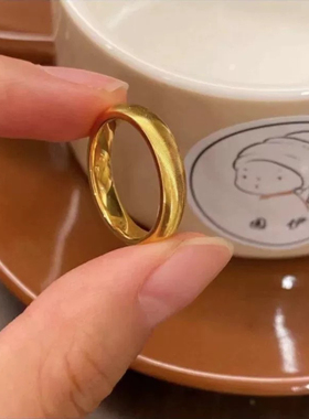 泥鳅背古法素圈戒指女简约小众轻奢高级感金色指环