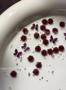 美甲山茶花蝴蝶混装网红爆款透黑白红色大小玫瑰花珍珠指甲饰品钻