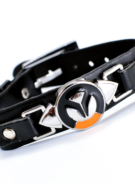 动漫饰品皮革骷髅头表带手链