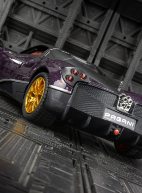 现代创意桌面装饰品合金车模摆件