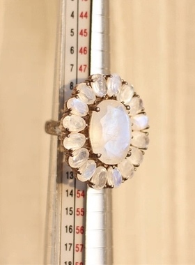 英国回流进口天然大颗强蓝光花卉白月光石925银活口戒指女