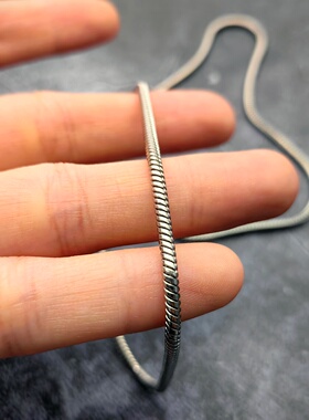 纯钛软蛇骨链项链防过敏2.5mm