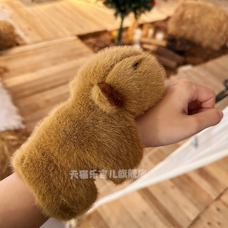  乐吉儿毛绒布艺类玩具