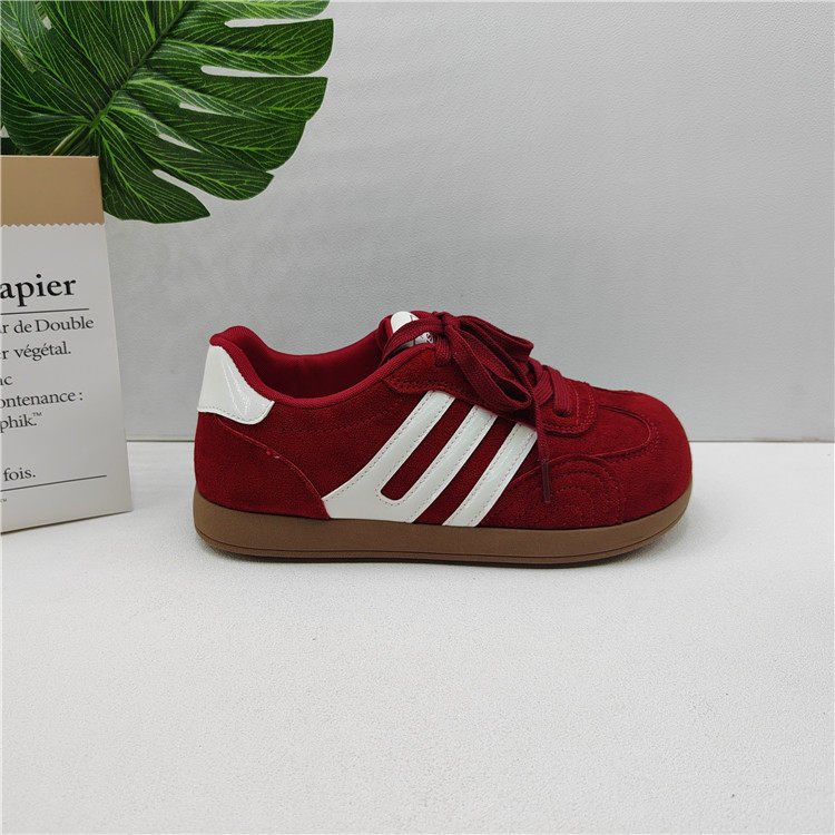 休闲运动风德训鞋女红色绒面圆头平底舒适百搭板鞋,淘宝优惠券,粉丝福利购,淘宝优惠卷