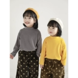 Демисезонный приятный телу ветрозащитный детский лонгслив, высокий воротник