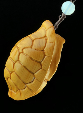 富甲天下龟壳太行崖柏吊坠手把件