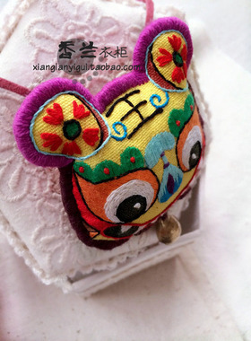 小老虎原创刺绣长款民族风项链