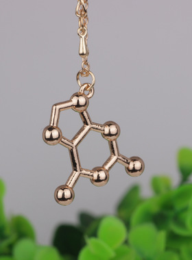 几何化学水分子结构咖啡因多巴胺红酒六边形简约韩版欧美女士项链