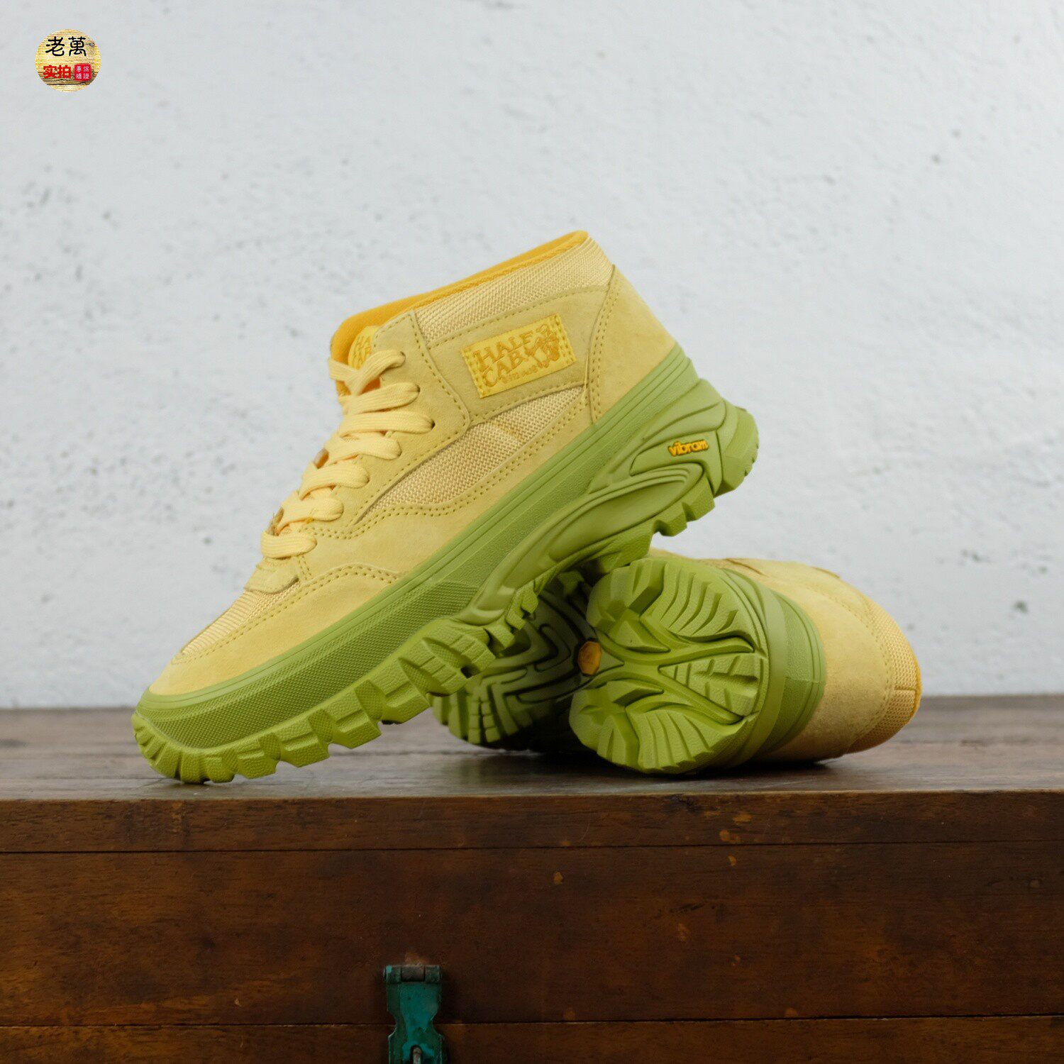 老万VANS VLT高端支线OTW Half  复古休闲中帮板鞋VN000CNBSBR,淘宝优惠券,粉丝福利购,淘宝优惠卷