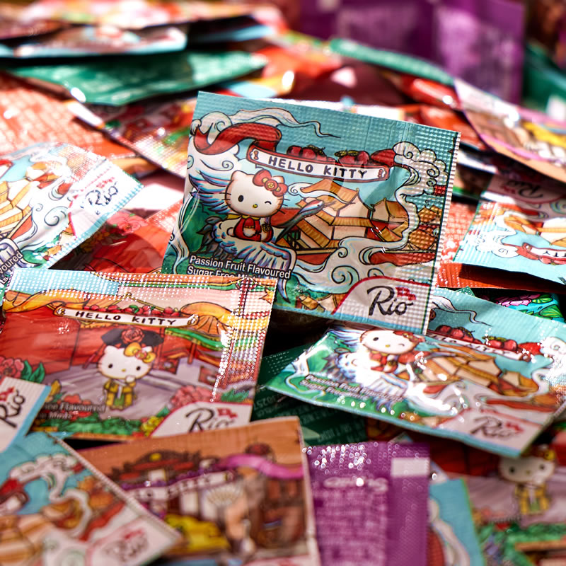 Rio联名HelloKitty小袋装糖果 学生奖励礼物散装网红混合水果零食