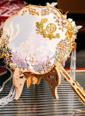 新婚绒花团扇新娘结婚diy材料包手工缠花成品秀禾出嫁婚扇喜扇子