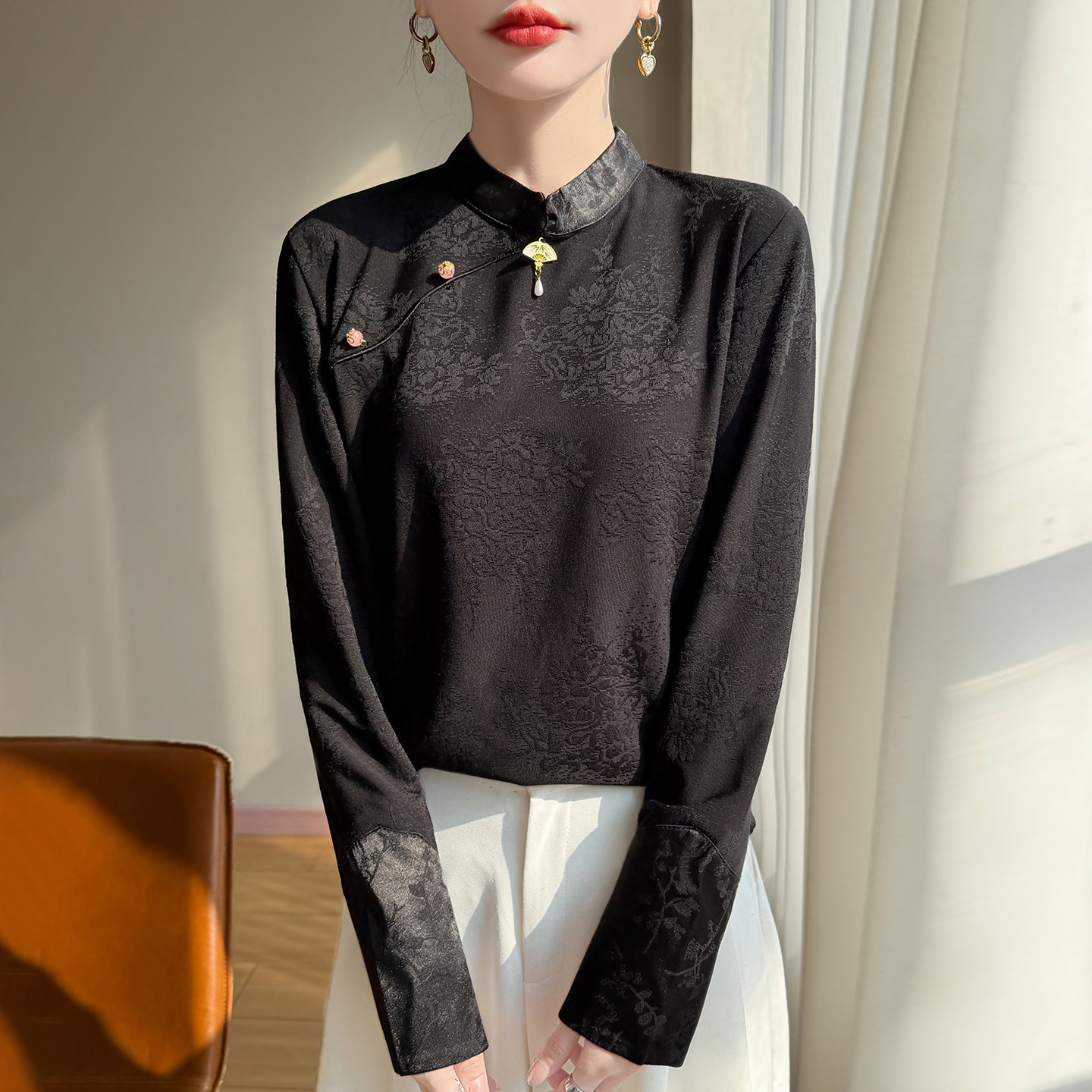 2026秋冬新款新中式国风立领提花上衣时尚百搭气质女内搭打底衫,淘宝优惠券,粉丝福利购,淘宝优惠卷