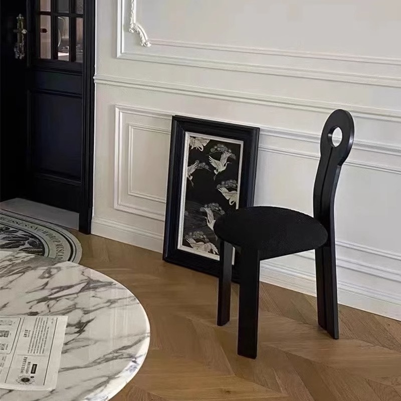 复古实木餐椅中古诧寂风家用设计师创意靠背椅北欧现代简约钥匙椅