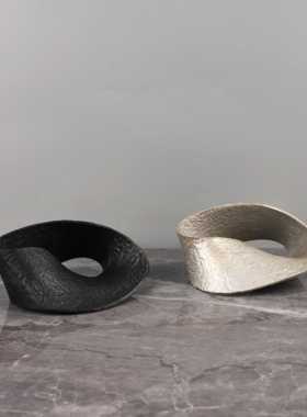 轻奢几何艺术黑银环金属装饰摆件