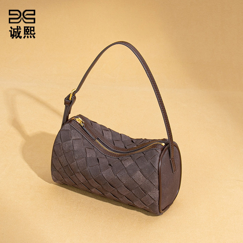 新品磨砂皮手工编织包轻奢小众单肩腋下包手提百搭潮流斜挎枕头包,淘宝优惠券,粉丝福利购,淘宝优惠卷