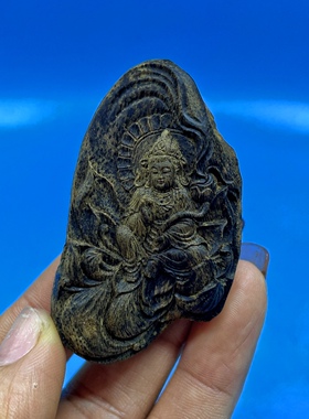 海南包头沉水莲花观音沉香挂件保真天然沉香手工雕刻吊坠重13.3克