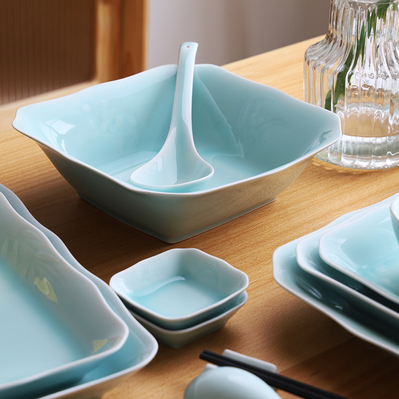 龙泉青瓷家用创意四君子碗碟汤盘陶瓷精致米饭碗菜盘中式组合套装,淘宝优惠券,粉丝福利购,淘宝优惠卷